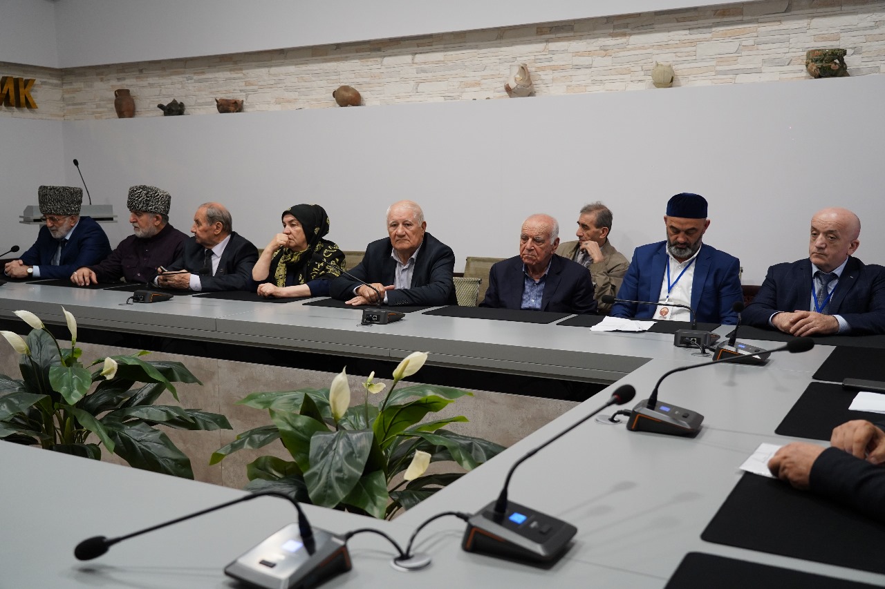 В Дагестане завершил свою работу Форум старейшин Северного Кавказа «Сила предков»